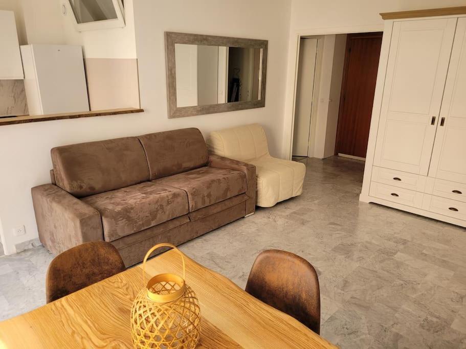 Studio Entre Plages Et Monaco Climatise Parking Roquebrune-Cap-Martin Exteriér fotografie