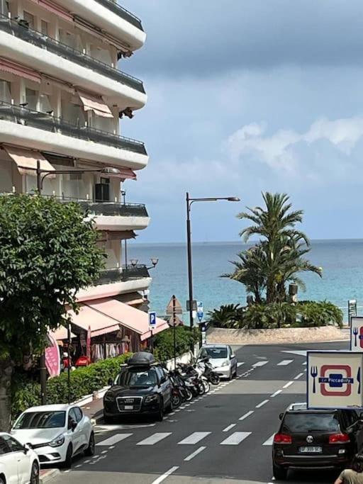 Studio Entre Plages Et Monaco Climatise Parking Roquebrune-Cap-Martin Exteriér fotografie